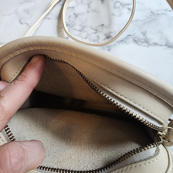 Coach Beige Crossbody Bag - Picture 5 of 7